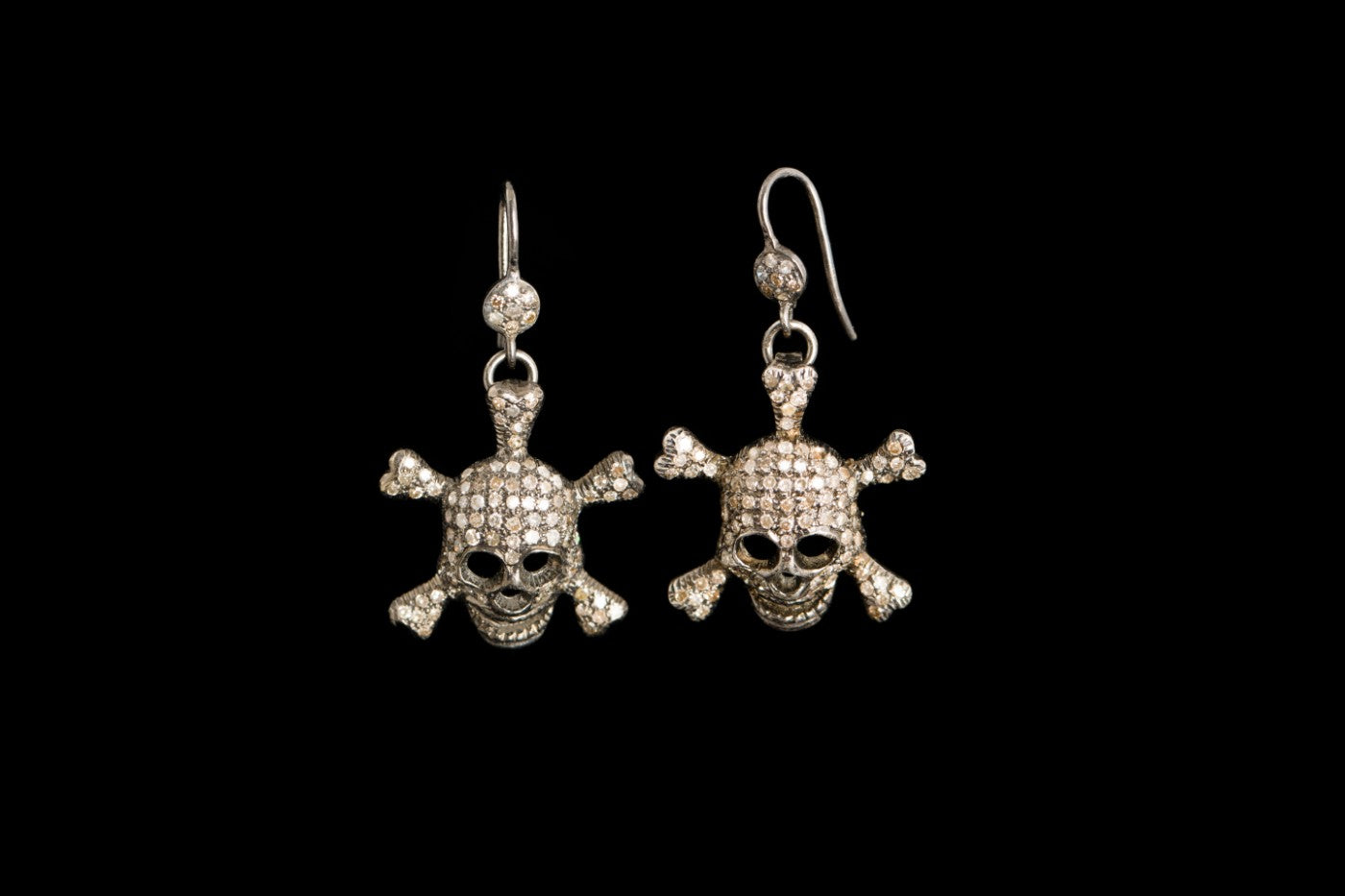 SALE 50% OFF    Diamond Before 12000 kr Now 6000 kr